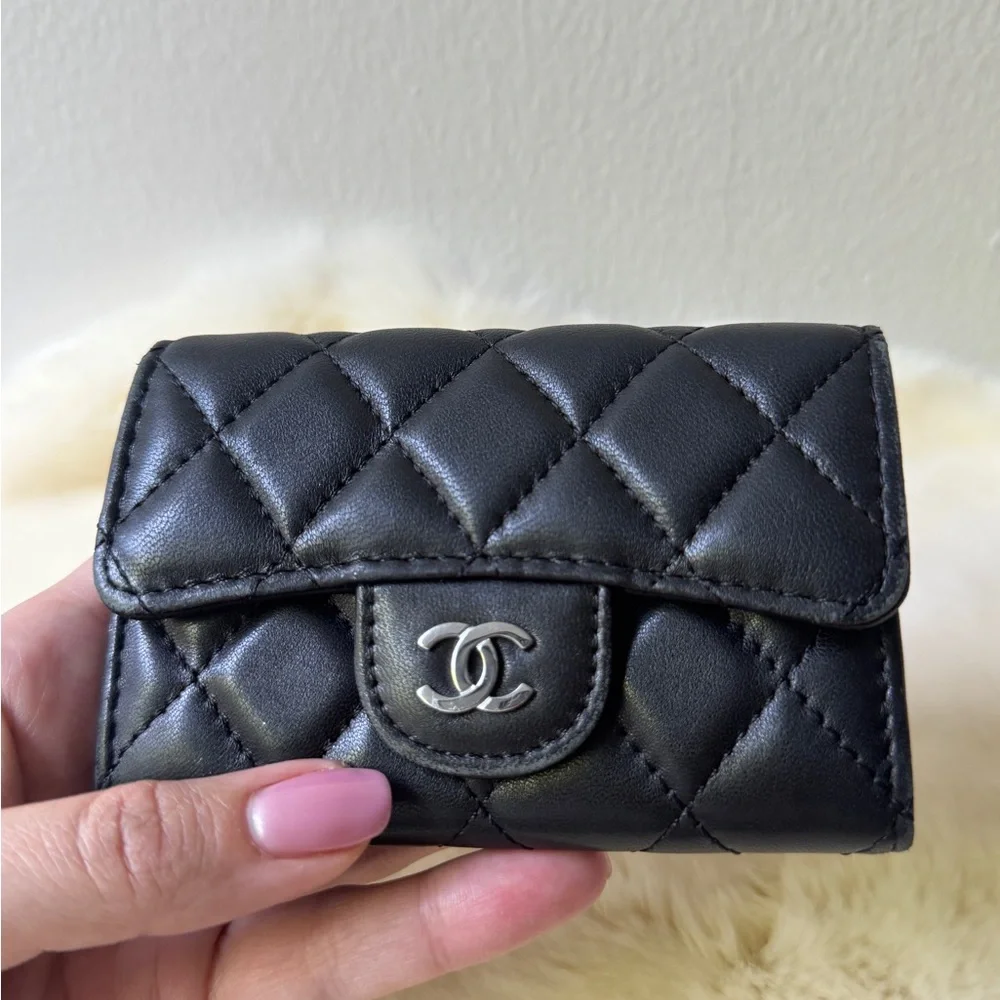 Chanel Classic Flap Quilted Lambskin Wallet 30425943 - Picture 11 of 11